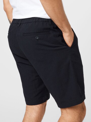 Kauf Dich Glücklich Regular Shorts in Schwarz