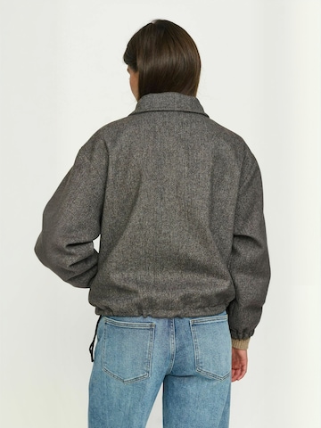 Veste mi-saison ' SRBlake ' Soft Rebels en noir : derrière