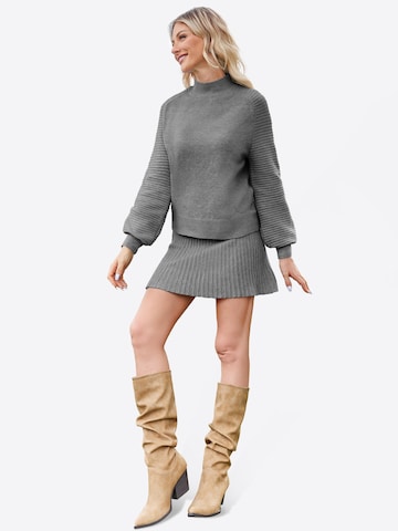 Imily Bela Kostim | siva barva