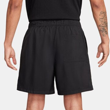 Nike Sportswear Loosefit Shorts 'Club' in Schwarz