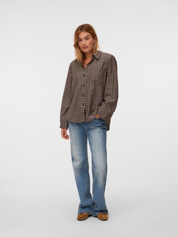 Camicia da donna 'VMKARA' di VERO MODA in marrone