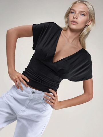 Hiccup Shirt in Black