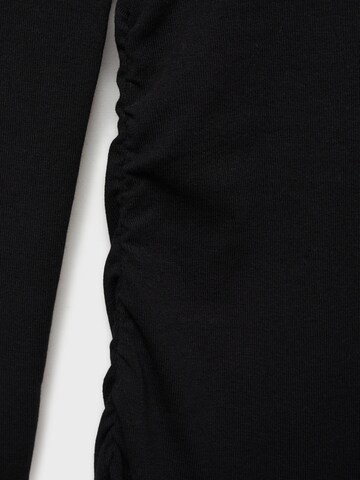 Robe 'BASILA' MANGO en noir