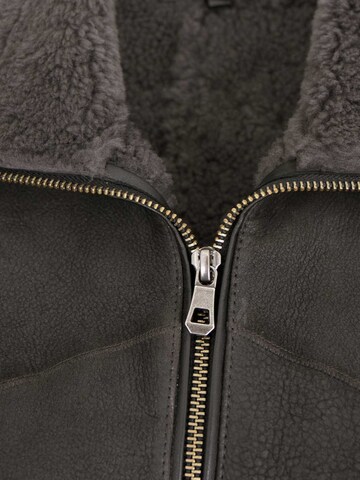 MADDOX Vest 'Mariel' in Grey