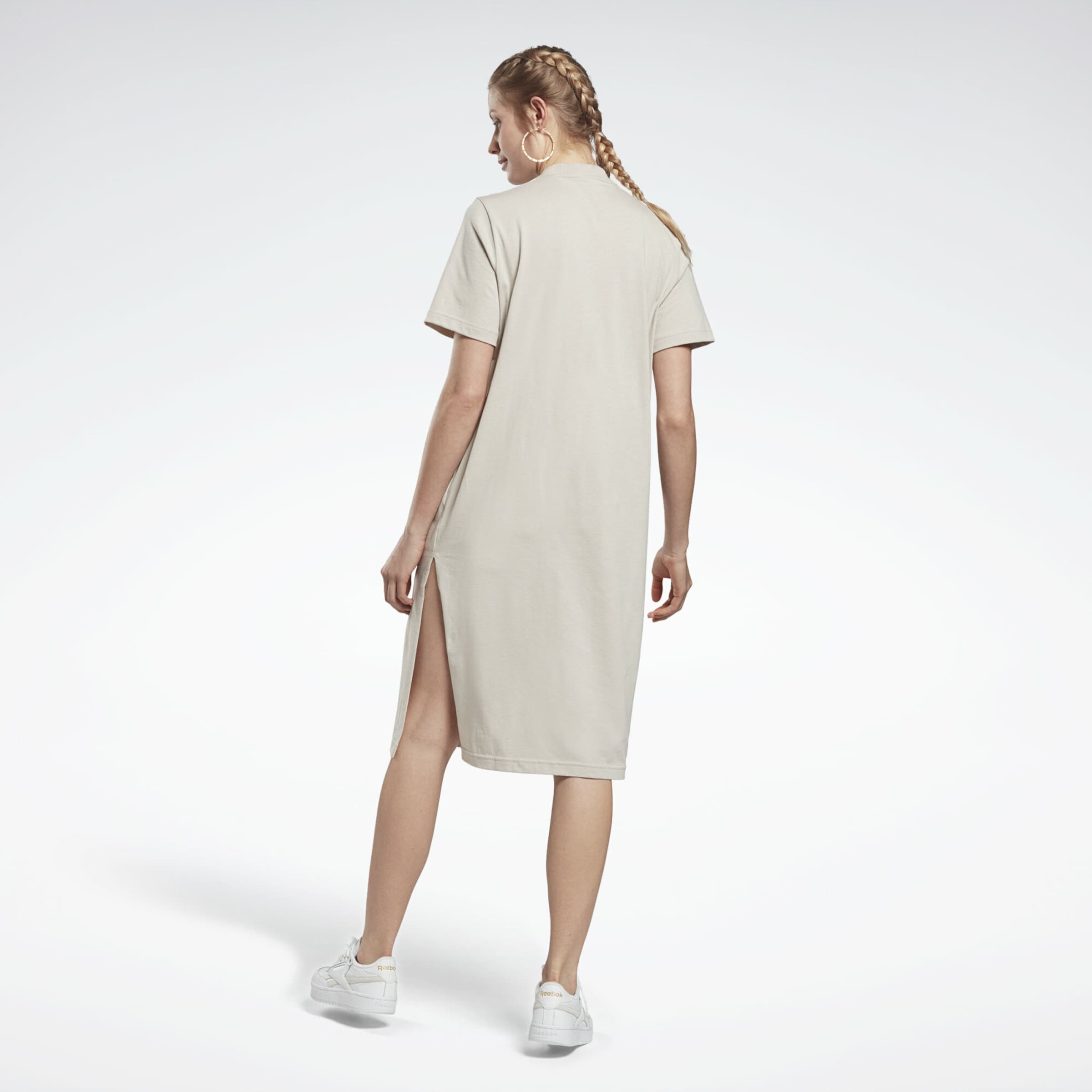 Frauen Kleider Reebok Classics Kleid 'Classics Wardrobe Essentials' in Greige - BD08690 Frauen Kleider Reebok Classics Kleid 'Classics Wardrobe Essentials' in Greige - BD08690