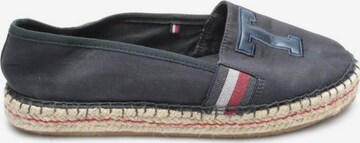 TOMMY HILFIGER Flats & Loafers in 39 in Blue: front