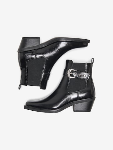 Chelsea Boots 'ONLAMIE-1' ONLY en noir