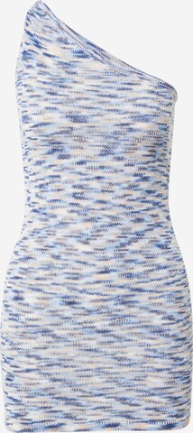 Daisy Street Knitted dress in Blue: front