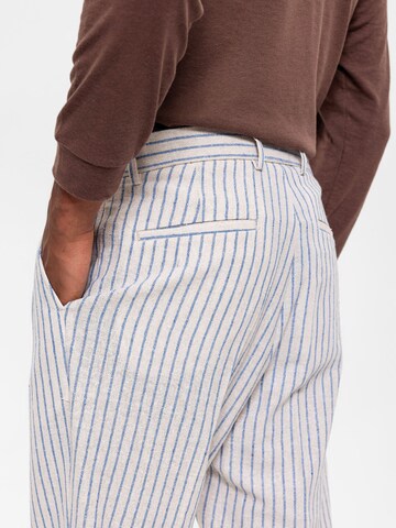 Antioch Regular Hose in Blau