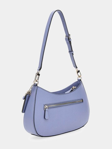 GUESS Schultertasche 'Noelle' in Lila