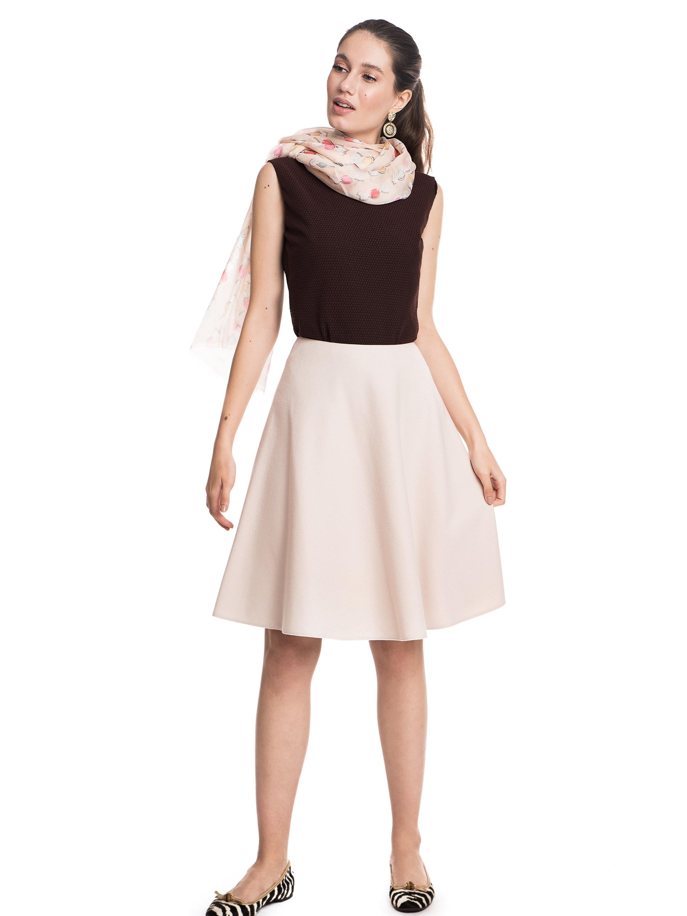 THE DRESSER Rock 'Prada A-line cashmire skirt' in Beige: Vorderseite