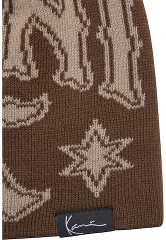 Berretto 'Looplabel Scully' di Karl Kani in marrone