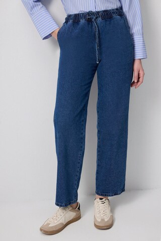 Touche Prive Regular Chino in Blauw: voorkant