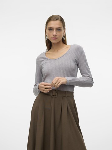 VERO MODA Shirt 'BRITT' in Grey: front