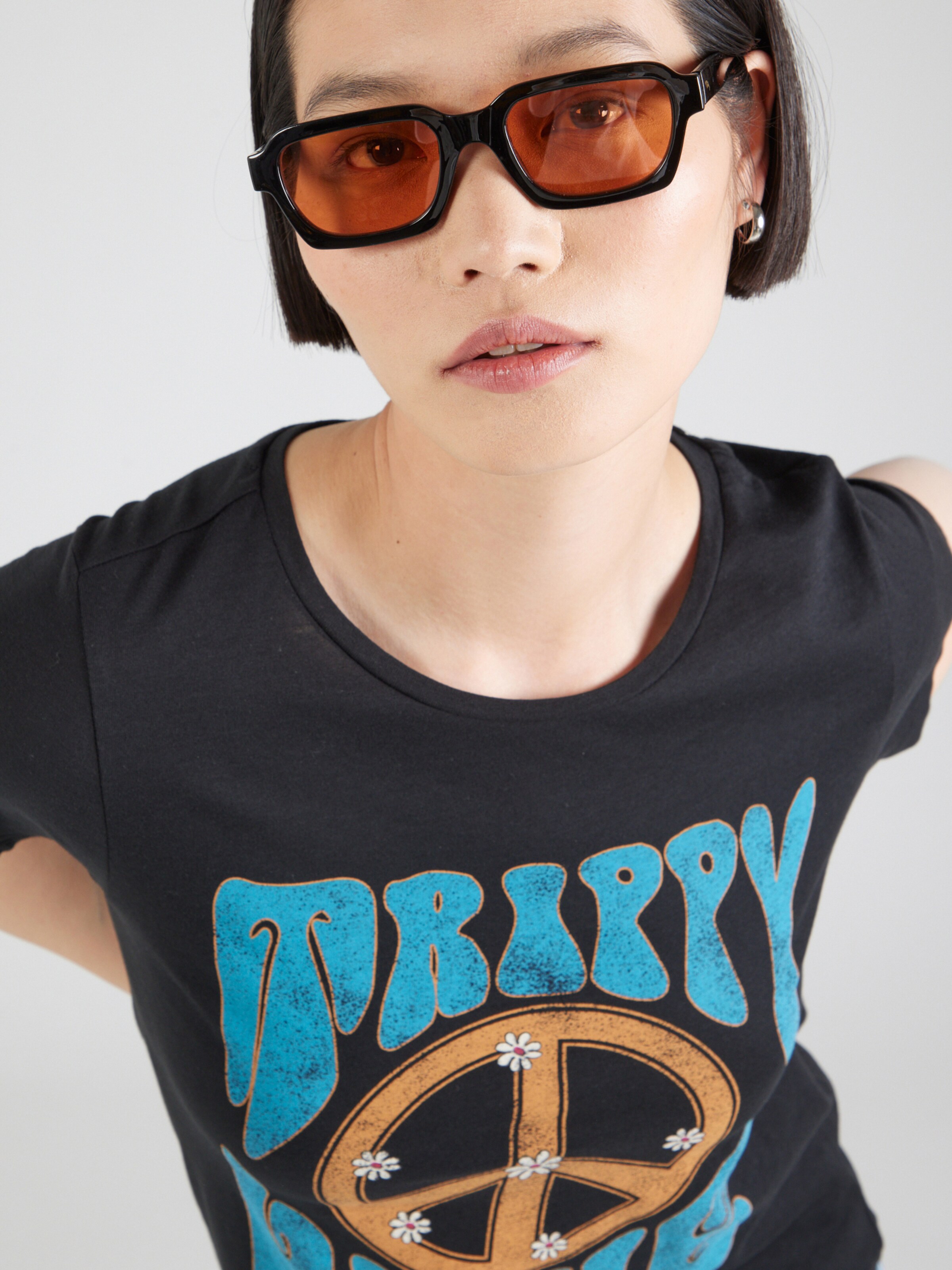 Noisy may Camiseta NATE HIPPIE en Negro ABOUT YOU