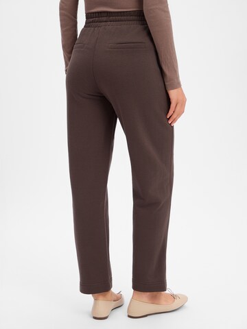 Marie Lund Regular Broek in Bruin