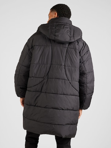 Manteau d’hiver Calvin Klein Jeans en noir