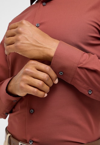 ETERNA Slim Fit Businesshemd in Rot