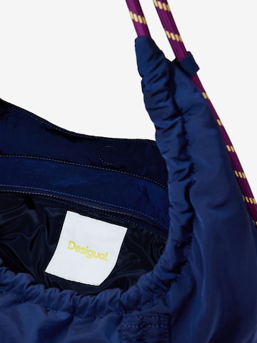 Desigual Τσάντα ώμου σε μπλε
