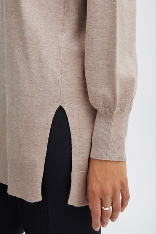 b.young - Jersey en beige