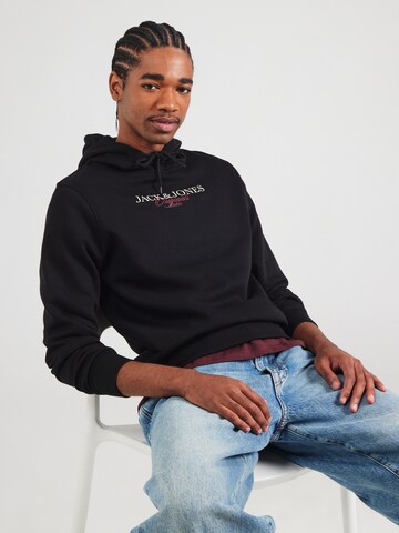 JACK & JONES Свитшот 'JORBillyburg' в Коричневый: спереди