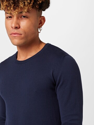 Matinique Trui 'Jones' in Blauw