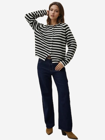 Hiccup Knit Cardigan in White
