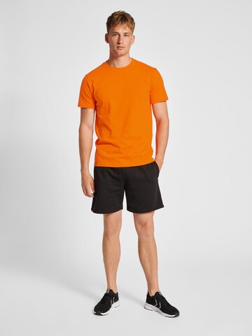 Hummel T-Shirt 'Red Heavy' in Orange