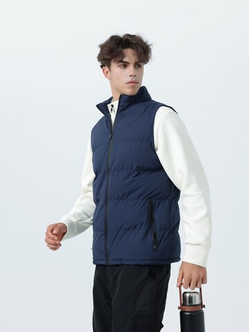 Youthup Vest in Blue