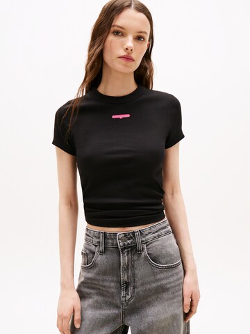 Tommy Jeans Футболка в Черный: спереди