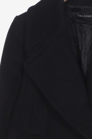 Tara Jarmon Jacket & Coat in S in Black