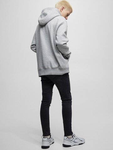 Pull&Bear Sweatshirt in Grau