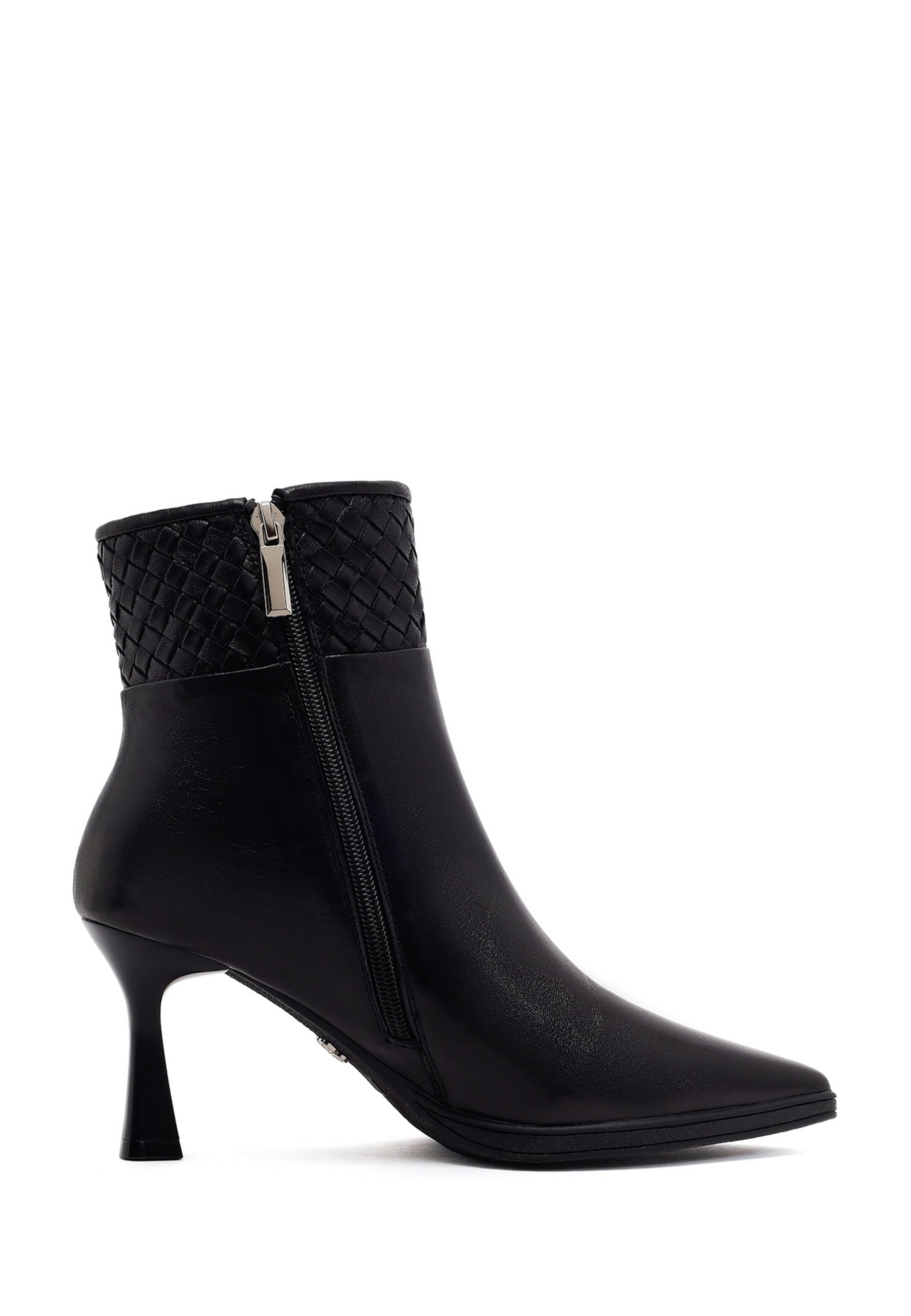 Derimod Bootie in Black