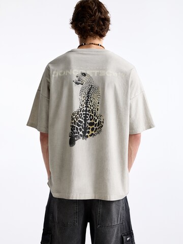 Pull&Bear T-Shirt in Beige