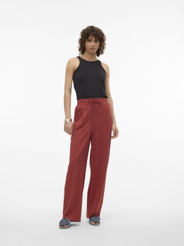 VERO MODA Loosefit Bandplooibroek 'JESMILO' in Rood