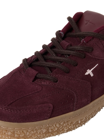 Sneaker bassa di Tamaris in rosso