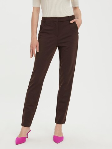 VERO MODA Tapered Trousers 'Lucca Lilith' in Brown: front