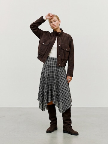 VERO MODA Between-season jacket 'VMJANICEJUNE' in Brown
