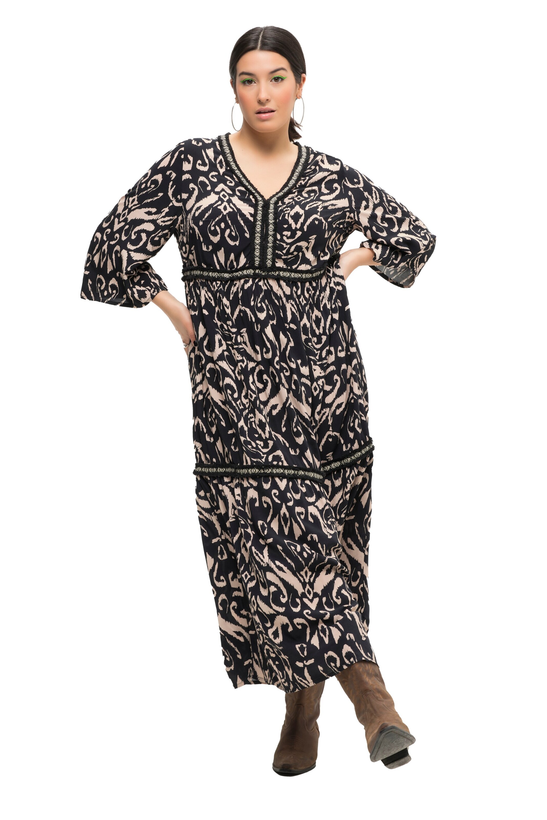 Studio Untold Kleid in Schwarz: Vorderseite