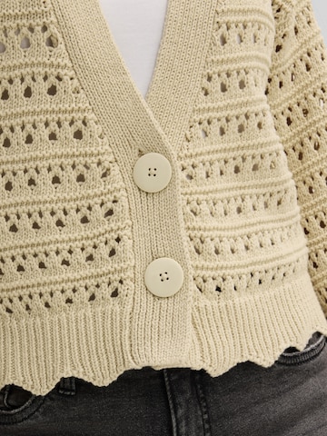 bonprix Strickjacke in Beige
