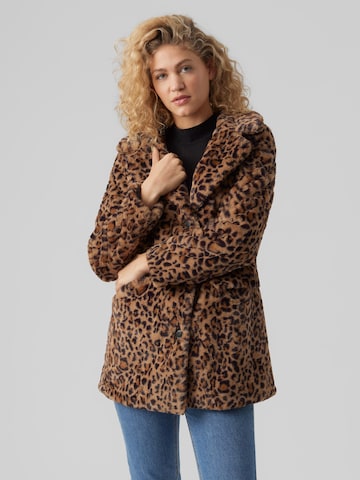 VERO MODA Between-Seasons Coat 'Rome' in Brown: front