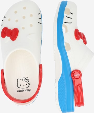 Chaussure basse 'Hello Kitty' Crocs en blanc
