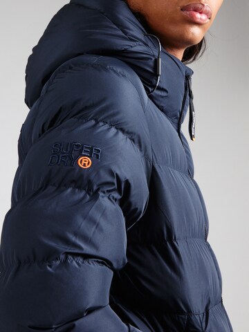 Veste d’hiver Superdry en bleu