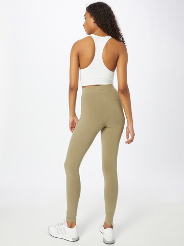 ADIDAS ORIGINALS - Slimfit Leggings en verde