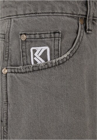 Karl Kani Regular Jeans in Grau