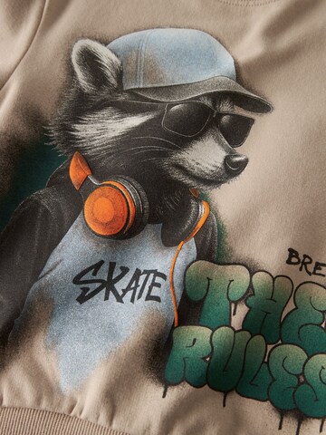 NAME IT - Sudadera en marrón