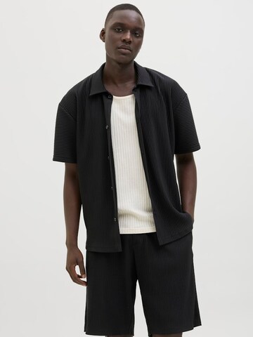 JACK & JONES Comfort fit Button Up Shirt 'JCOInterlude' in Black: front