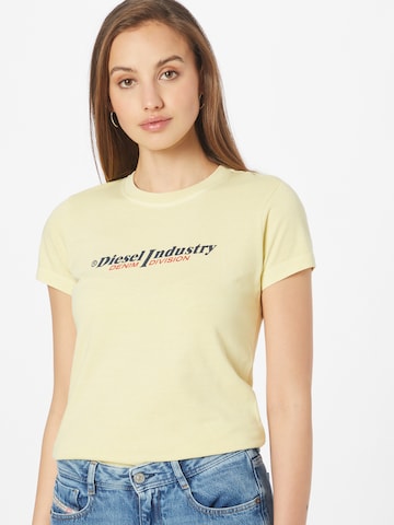 T-shirt DIESEL en jaune : devant