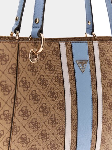 GUESS Shopper in Braun