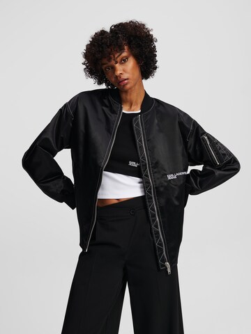 KARL LAGERFELD JEANS Демисезонная куртка в Черный: спереди